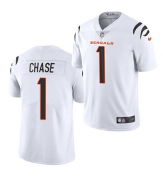 Youth Cincinnati Bengals 1 Ja 27Marr Chase White Vapor Untouchable Limited Stitched Jersey 
