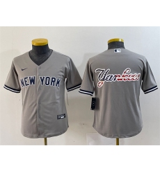Youth New York Yankees Gray Team Big Logo Cool Base Stitched Baseball Jersey 1