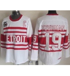 Detroit Red Wings 19# Yzerman White 75TH CCM NHL Jerseys