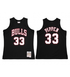 Men Chicago Bulls 33 Scottie Pippen Black 97 98 Mitchell  26 Ness Swingman Stitched Jersey