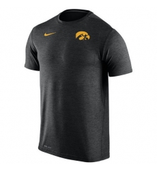 NCAA Men T Shirt 198