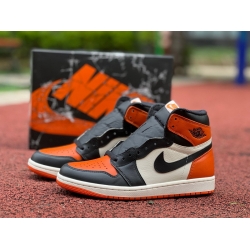 AIR JORDAN 1 RETRO HIGH OG DZ5485 008