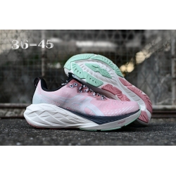 Asics Womens running shoes 016